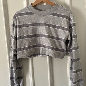 TNA Gray & Charcoal Striped Cropped Long-Sleeve Top